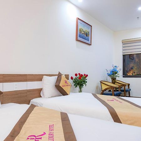 Roza Palace Cat Ba Chan Chau ภายนอก รูปภาพ
