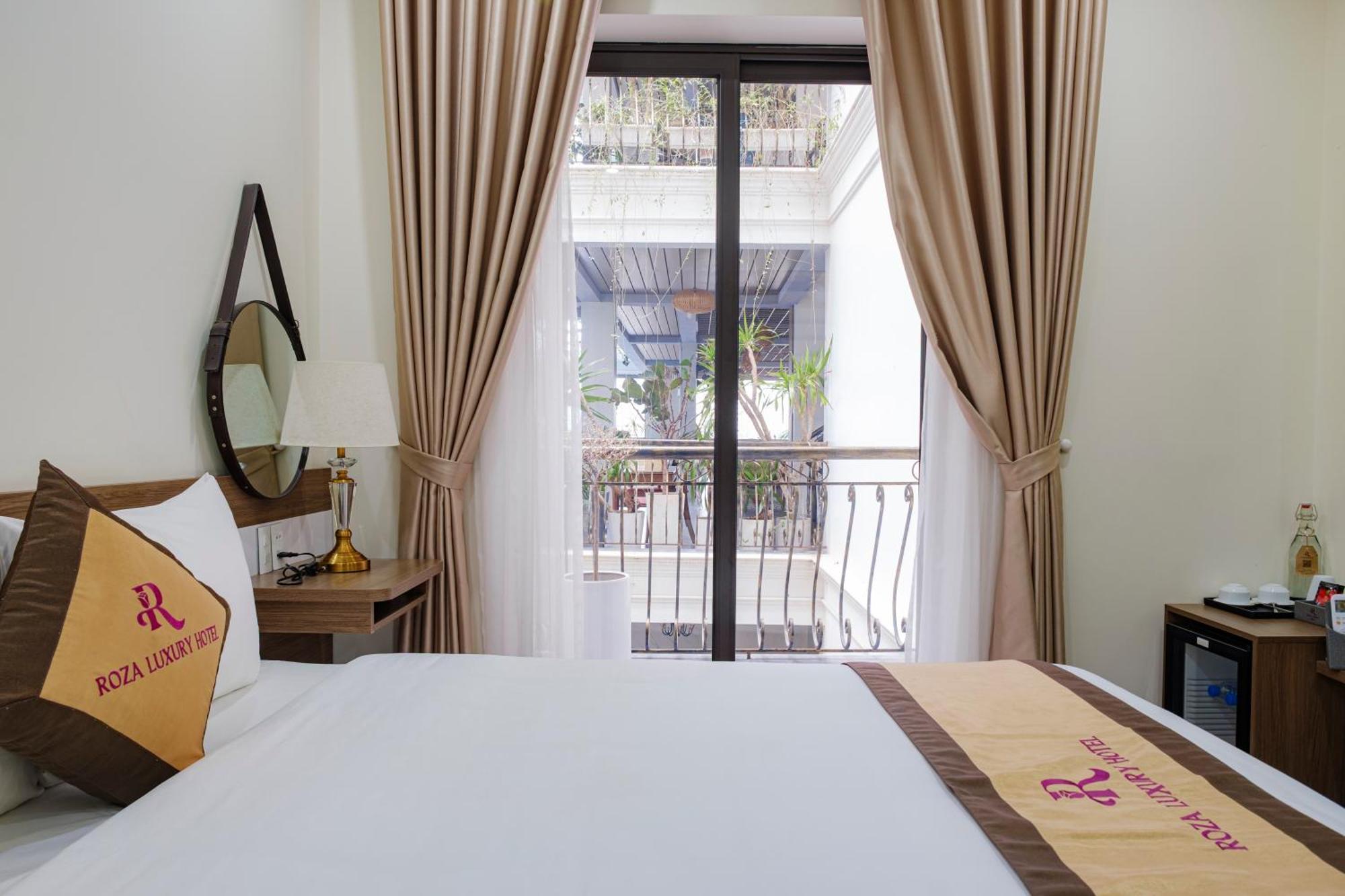 Roza Palace Cat Ba Chan Chau ภายนอก รูปภาพ